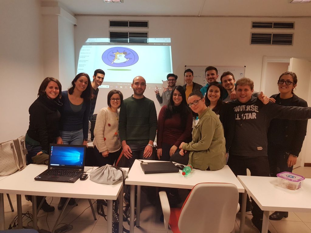 foto corso Java, MySQL, JavaEE, Maven, HTML, CSS, JavaScript, Bootstrap, Spring, Spring MVC, JUnit