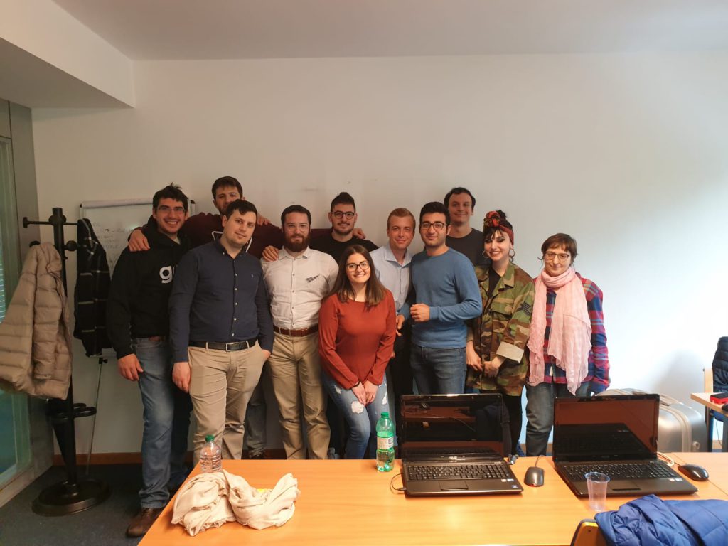 foto corso Java, MySQL, JavaEE, Maven, HTML, CSS, JavaScript, Bootstrap, Spring, Spring MVC, JUnit
