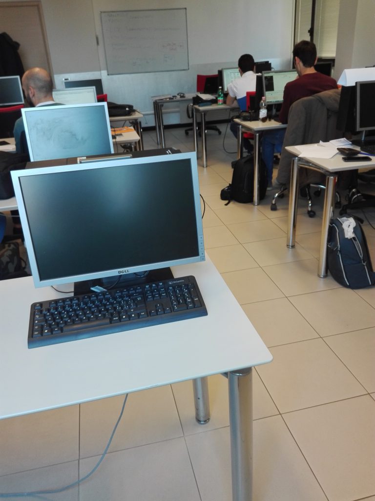 foto corso Java, MySQL, JavaEE, Maven, HTML, CSS, JavaScript, Bootstrap, Spring, Spring MVC, JUnit